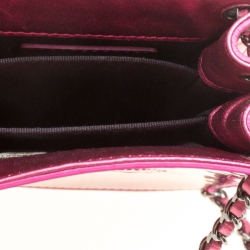 مملوكة مسبقًا حقيبة كروس شانيل حافظة جوال CC جلد لامعة ذهبية