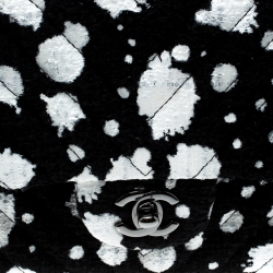 مملوكة مسبقًا حقيبة شانيل كلاسيك بقلاب مزدوج جلد مبطن بيج ميتاليك