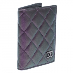 مملوكة مسبقًا  Chanel Metallic Quilted Leather Classic Bifold Wallet
