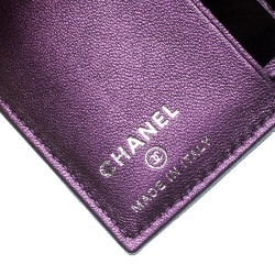 مملوكة مسبقًا  Chanel Metallic Quilted Leather Classic Bifold Wallet