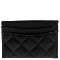 مملوكة مسبقًا Chanel Black Quilted Leather Classic Card Holder