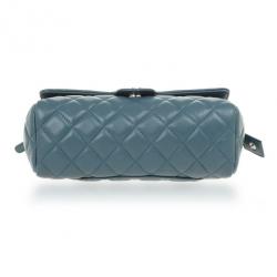 Pre Owned Chanel Blue Quilted Lambskin Classic Flap Make Up Pochette