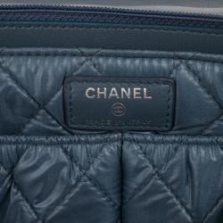 Pre Owned Chanel Blue Quilted Lambskin Classic Flap Make Up Pochette