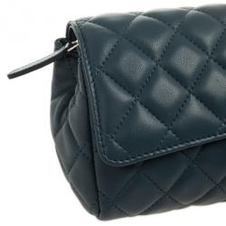Pre Owned Chanel Blue Quilted Lambskin Classic Flap Make Up Pochette