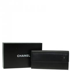 Pre Owned Chanel Black Camellia Embossed Leather Continental Wallet