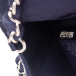 مملوكة مسبقًا Chanel Navy Blue Quilted Jersey New Mini Classic Single Flap Bag