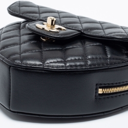 Pre Owned Chanel Black Quilted Leather Classic Heart Bag