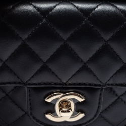 Pre Owned Chanel Black Quilted Leather Classic Heart Bag