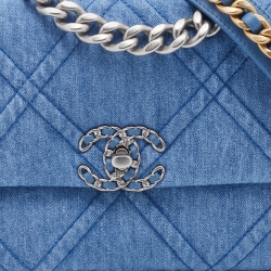Pre Owned Chanel Blue Quilted Denim Medium 19 Flap Bag