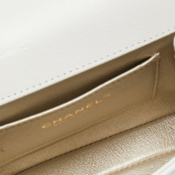 Pre Owned Chanel White Caviar Leather Captain Gold Waist Bag