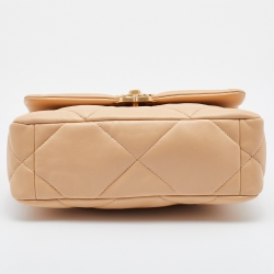 Pre Owned Chanel Beige Quilted Leather Chanel19 Bag