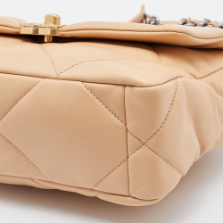 Pre Owned Chanel Beige Quilted Leather Chanel19 Bag