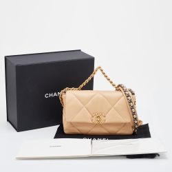 Pre Owned Chanel Beige Quilted Leather Chanel19 Bag
