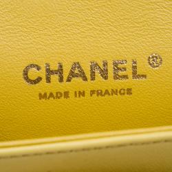 Pre Owned حقيبة شانيل قلاب مزدوج كلاسيك متوسطة جلد شيفرون صفراء