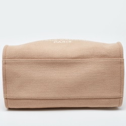 مملوكة مسبقًا حقيبة يد توتس شانيل دوفيل شوبر جلد وكانفاس وردي كبيرة 