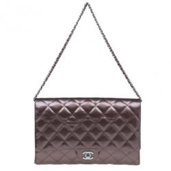 Pre Owned حقيبة كلتش شانيل جلد برنزي لامع بسلسلة