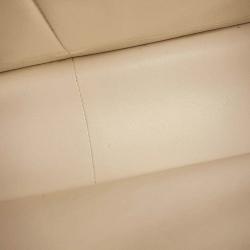 Pre Owned Chanel White Leather Medium Classic Double Flap Bag