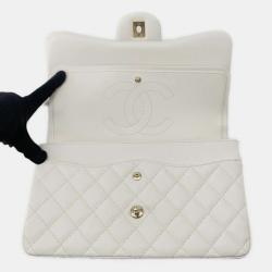 Pre Owned Chanel White Leather Medium Classic Double Flap Bag