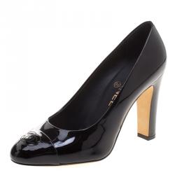 Pre Owned Chanel Black Patent CC Cap Toe Pumps Size 37.5