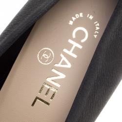Chanel Two Tone Leather Cap Toe Platform Pumps Size 41