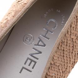 مملوكة مسبقًا Chanel Two Tone Sequined CC Smoking Slippers Size 38.5