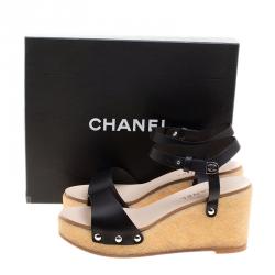 مملوكة مسبقًا Chanel Black Leather Ankle Strap Platform Wedge Sandals Size 40.5