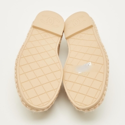 مملوكة مسبقًا Chanel CC Size 36 Beige Canvas and Metal Cap Toe Espadrille Flats