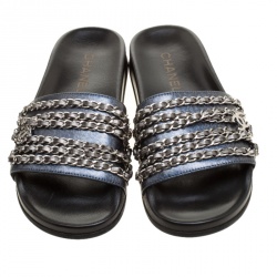 مملوكة مسبقًا Chanel Dark Blue Glitter Finish Leather Tropiconic Chain Detail Slides Size 37