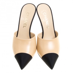 Chanel Beige/Black Leather and Canvas CC Faux Pearl Embellished Heel Slip On Mules Size 35
