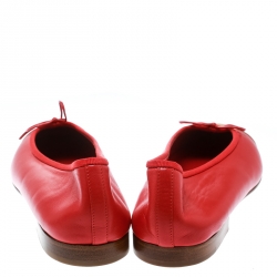 Pre Owned حذاء باليه فلات شانيل CC جلد وردي مقدمة متباينة بفيونكة مقاس 38.5