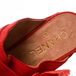 Chanel Red Suede Camellia Embellished Wooden Clogs Size 40