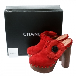 Chanel Red Suede Camellia Embellished Wooden Clogs Size 40