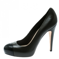 Pre Owned حذاء كعب عالي شانيل نعل سميك غطاء مقدمة CC جلد رمادي مقاس 40.5