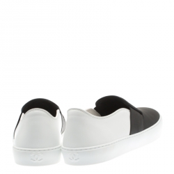 Pre Owned Chanel Monochrome Leather Slip On Sneakers Size 39.5