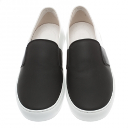 Pre Owned Chanel Monochrome Leather Slip On Sneakers Size 39.5