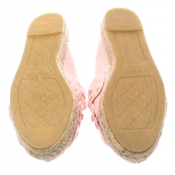 مملوكة مسبقًا حذاء إسبادريلز شانيل كاميليا CC كانفاس وردي