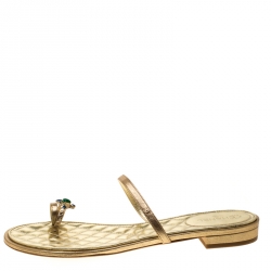 Chanel Metallic Gold Leather Enamel Embellished Toe Ring Flat Sandals Size 40.5