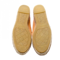 مملوكة مسبقًا Chanel Beige Leather CC Espadrilles Size 39