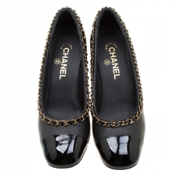 مملوكة مسبقًا Chanel Black Leather Chain Trim Square Toe CC Block Heel Pumps Size 38