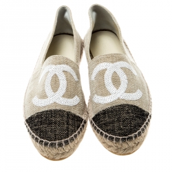 Pre Owned Chanel Beige And Black Canvas Sequins CC Espadrilles Size 35