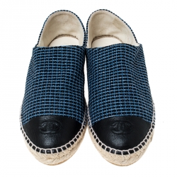 Pre Owned Chanel Blue/Black Tweed And Leather CC Cap Toe Espadrille Flats Size 41