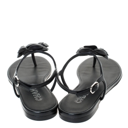 Pre Owned Chanel Black Leather CC Camellia Flat Thong Sandals Size 38.5