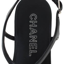 Pre Owned Chanel Black Leather CC Camellia Flat Thong Sandals Size 38.5