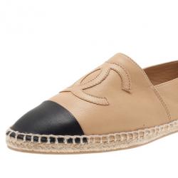  مملوكة مسبقًا Chanel Beige and Black Leather CC Espadrilles Size 40