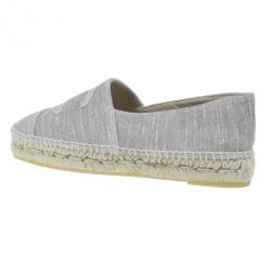 مملوكة مسبقًا Chanel Beige Suede CC Espadrilles Size 39