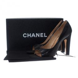 Pre Owned حذاء شانيل جلد منقوش ليزرد مقدمة مفتوحة مقاس 38