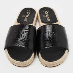 Pre Owned Chanel Black Patent Leather CC Flat Espadrille Slides Size 38