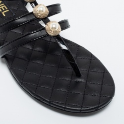 Chanel Black Leather and Patent Faux Pearl Embellished Sandals Size 40