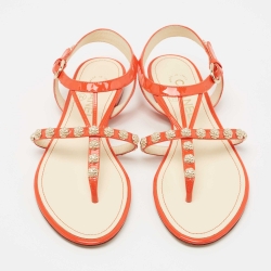 Pre Owned Chanel Orange Patent Leather CC Camellia Studs Thong Flats Size 37.5 