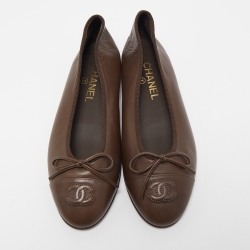 Pre Owned Chanel Brown Leather CC Bow Ballet Flats Size 38